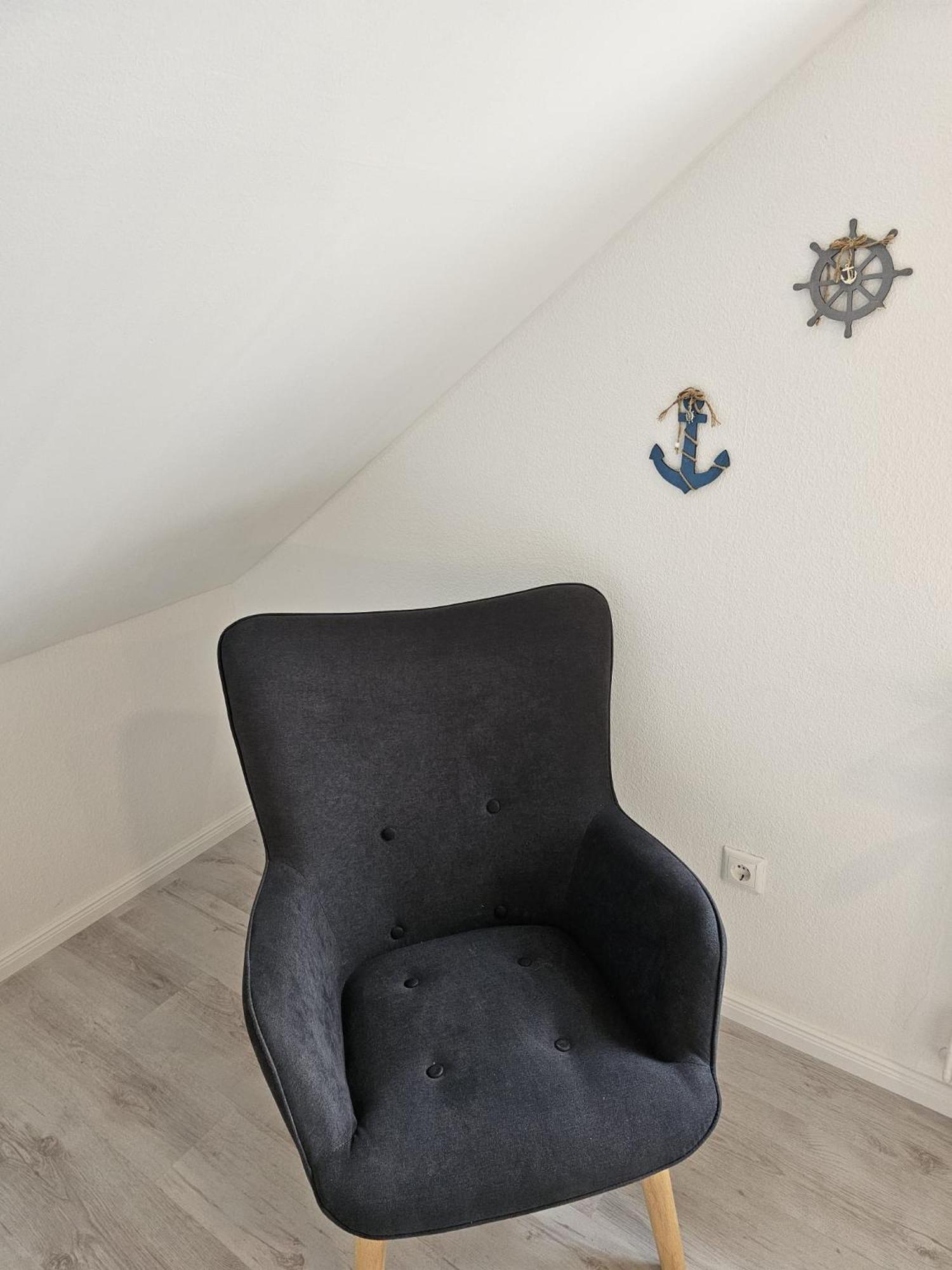 Tautraum Suite Mit Whirlpool Und Gruenem Ausblick Wilhelmshaven Exteriör bild