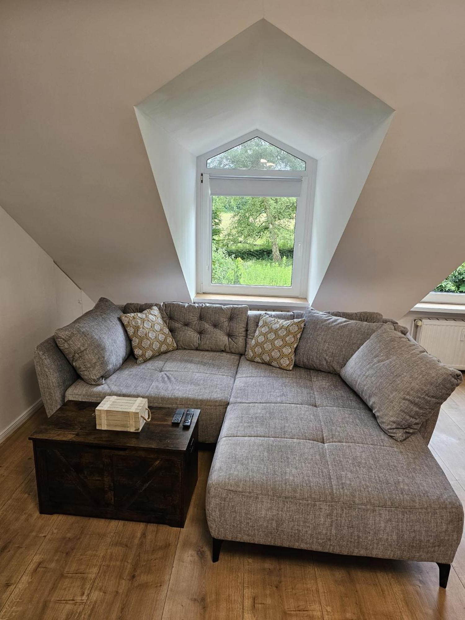 Tautraum Suite Mit Whirlpool Und Gruenem Ausblick Wilhelmshaven Exteriör bild